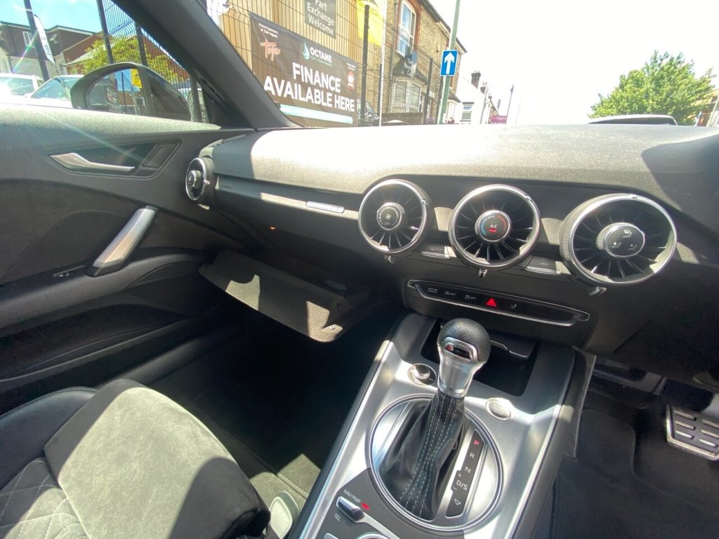 AUDI TT (2019) 2.0 TFSI 40 S line Coupe 3dr Petrol - Image 35