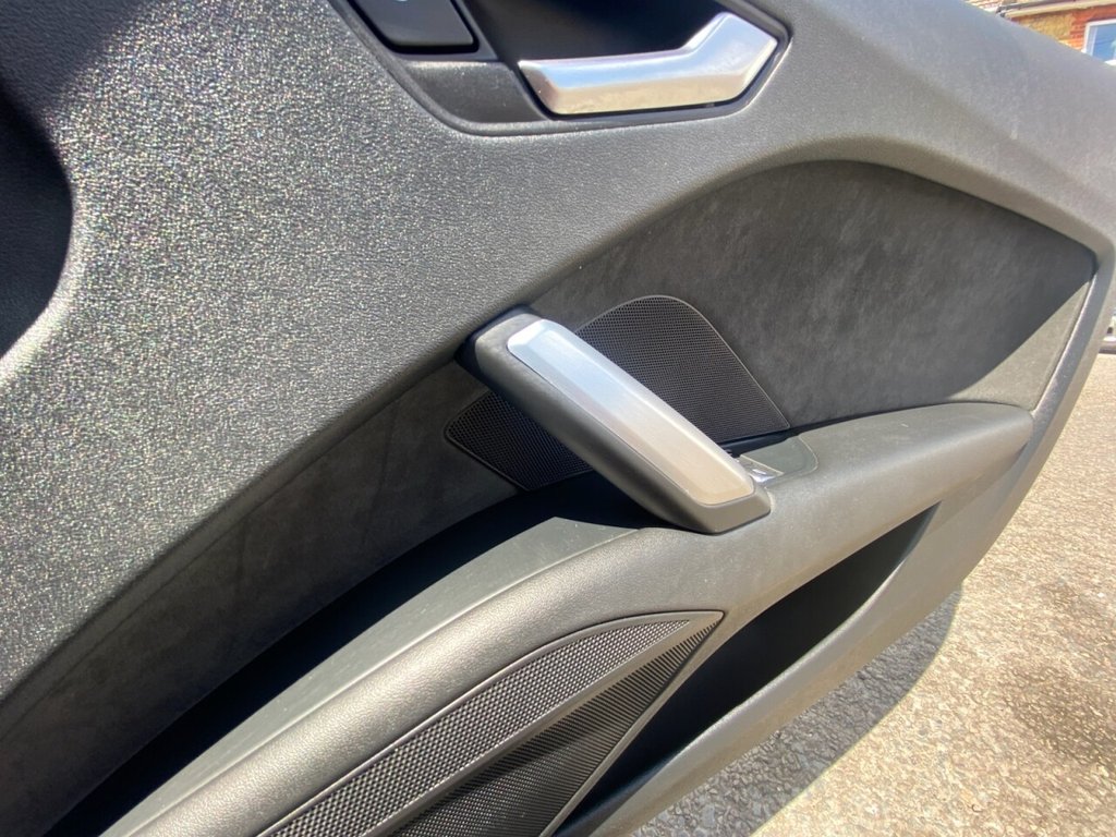 AUDI TT (2019) 2.0 TFSI 40 S line Coupe 3dr Petrol - Image 39